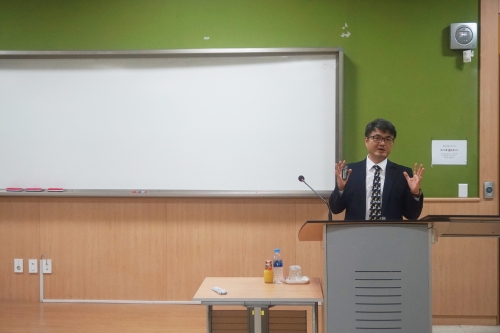 “그리스 비극은 우리에게 무엇을 말하는가?”