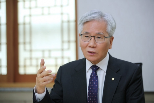 한국기술교육대학교 이성기 총장 “4차산업혁명 기술로 개교 30년 작품 만들어 전시˝