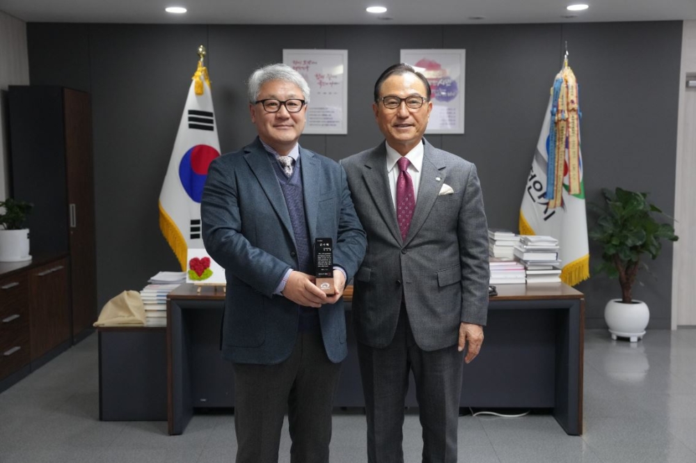 한국기술교육대 이규만 RIS사업 단장 천안시장 감사패