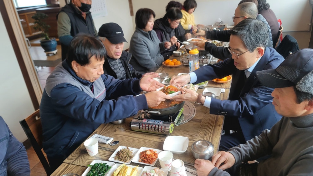“대학 환경을 깨끗이 해주셔서 감사드립니다”