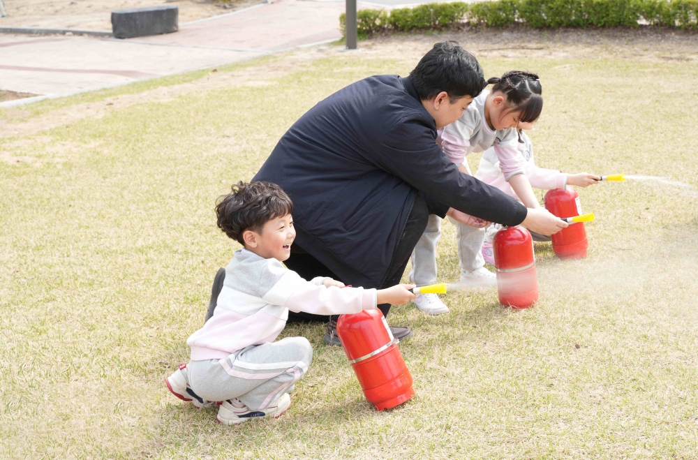 한국기술교육대, 국민안전의 날 맞아 ‘안전 히어로’ 체험 행사 개최
