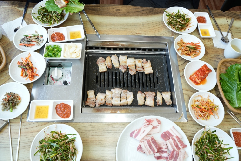 [후원의 집]한기대 인근 손꼽히는 삼겹살 맛집, 부부가든